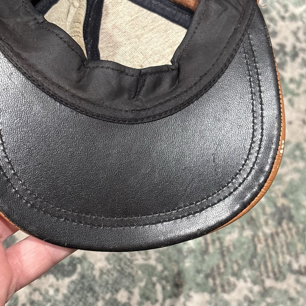 Vintage Leather Hat Metal Adjustable Clasp Golf Bag Logo Brown - Picture 4 of 6